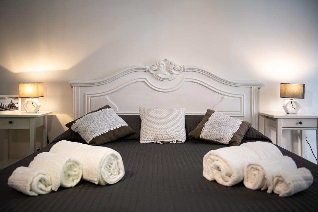 House Bonifacio Apartment Rome Exterior photo